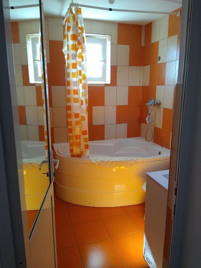 Casa Doina Hotel Douazeci si Trei August Bagian luar foto